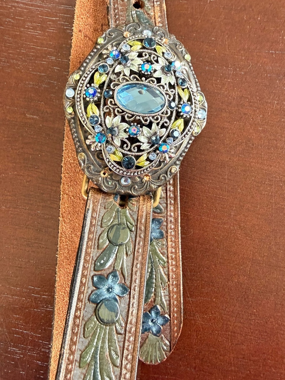 Embellished Brown Leather Women's Belt with Floral Concho - Picture 2 of 3